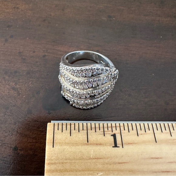 Large Diamonique Cocktail Ring. Baguettes and Rounds Set in Sterling. Size 8. - Picture 4 of 8